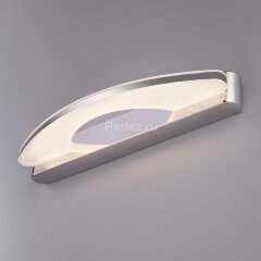 Настенный светильник Elektrostandard MRL LED 8W 1007 IP20 серебро