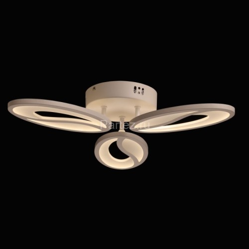 Потолочная люстра DeMarkt 424018003