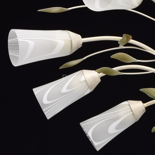 Потолочная люстра MW-Light 242015510