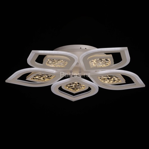 Потолочная люстра DeMarkt 424014505