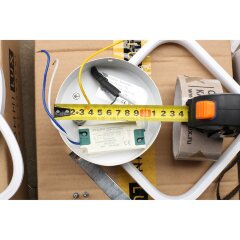 Настенный светильник Omnilux OML-42601-12