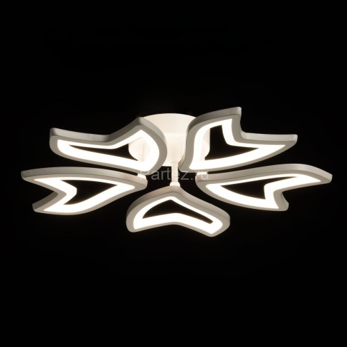 Потолочная люстра DeMarkt 424018905