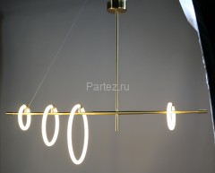 Потолочная люстра Zortes ZRS.01043.04